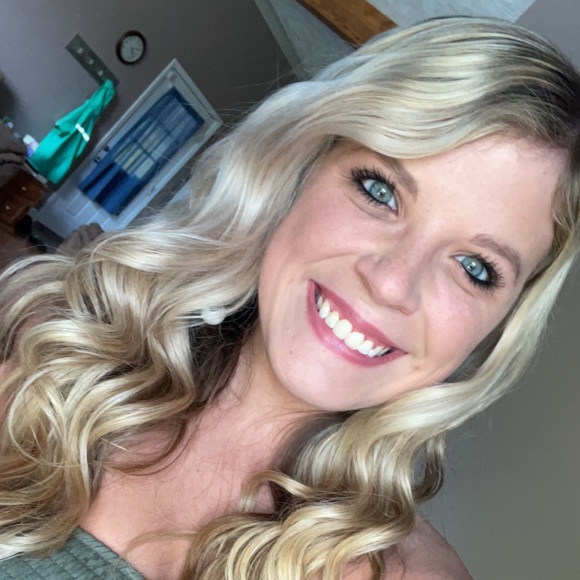 amber_mitchell